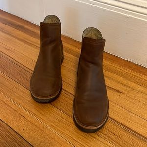 Roots women’s Chelsea boots